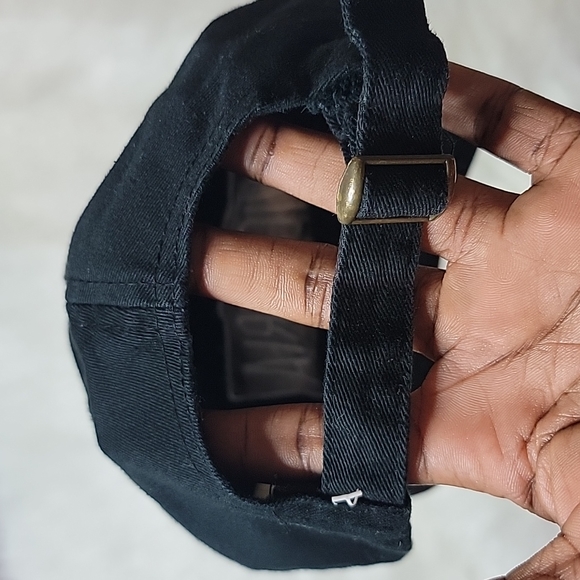 Victoria's Secret Baseball Cap - Picture 2 of 3